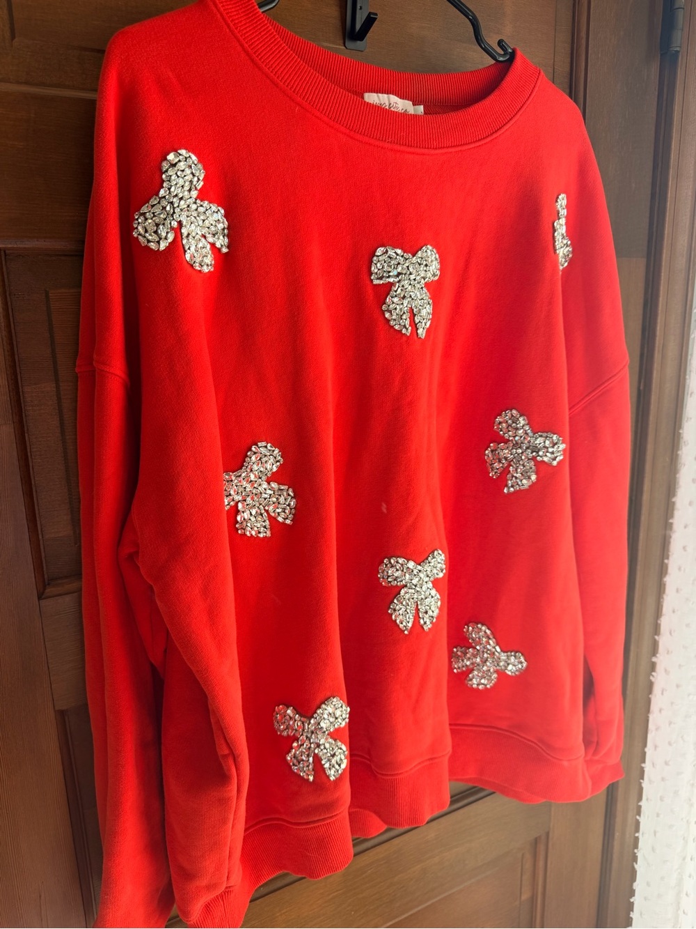 IVY CITY CO RED PULLOVER WITH RHINESTONE BOWS ❤️ - Picture 4 of 6